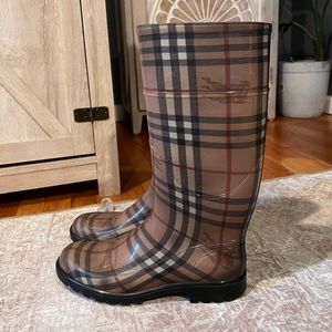 Like New Burberry Rainboots Nova Check Haymarket Boots 39/9